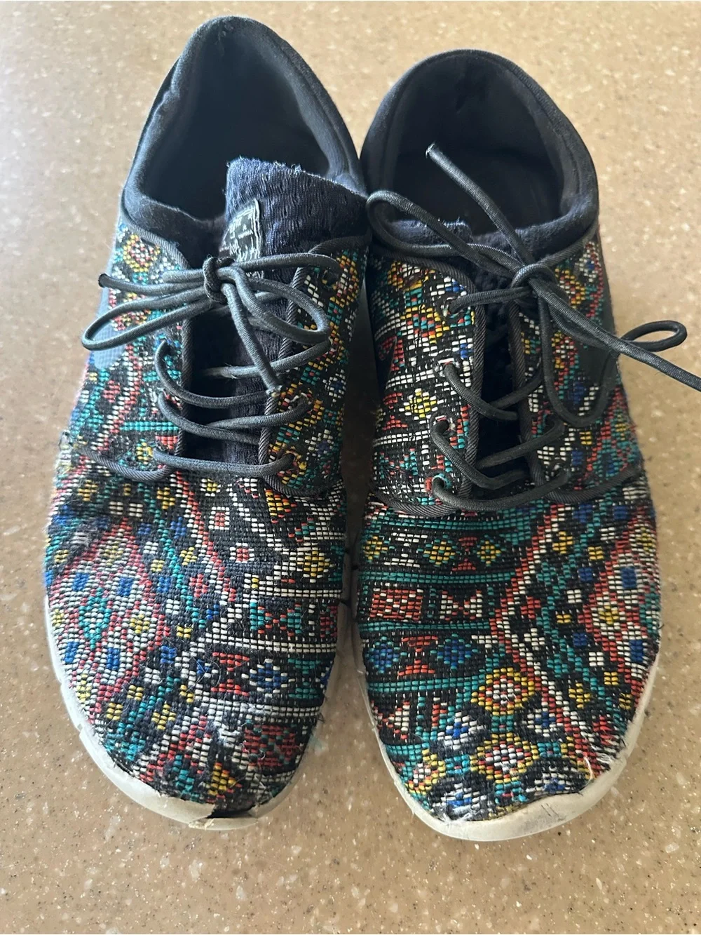 Nike colorful woven